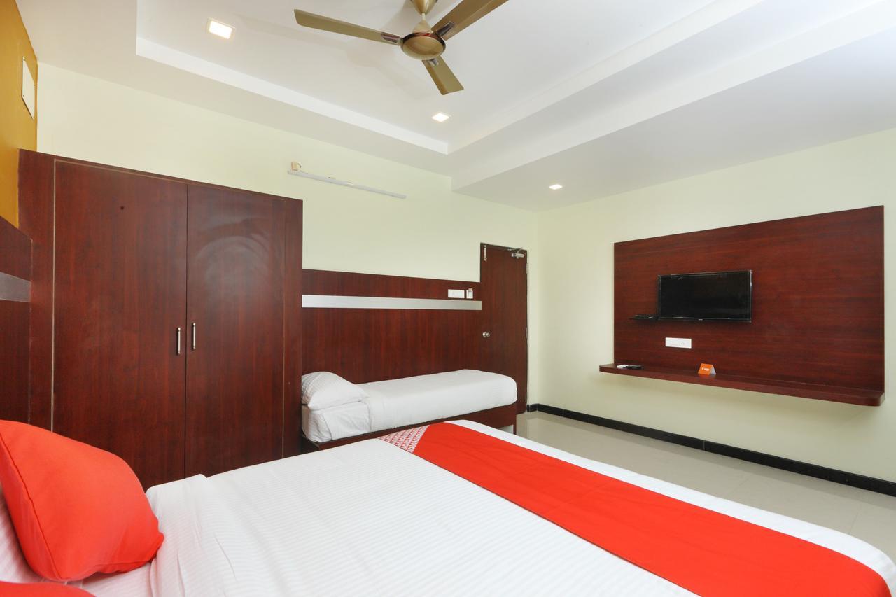 Oyo 15115 Hotel Ramcharan Residency Tirupati Exterior photo